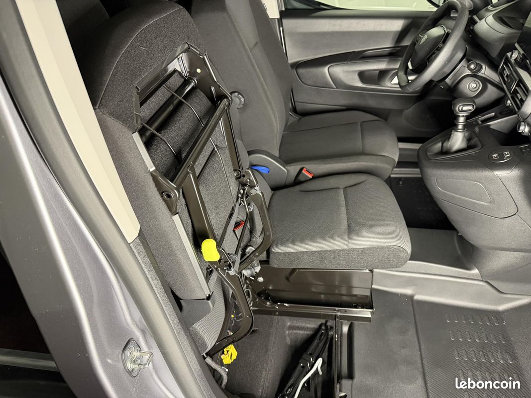 PEUGEOT PARTNER M 650KG 1.5 BlueHDi 130 Pack Premium Connect (image 31)