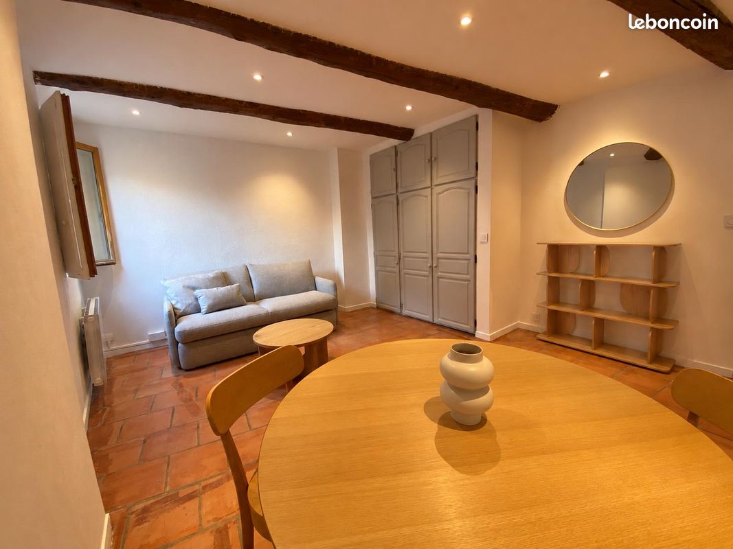 Appartement 1 pièce 24 m² · à Aix-en-Provence · 23,5 m² · 840 €/mois
