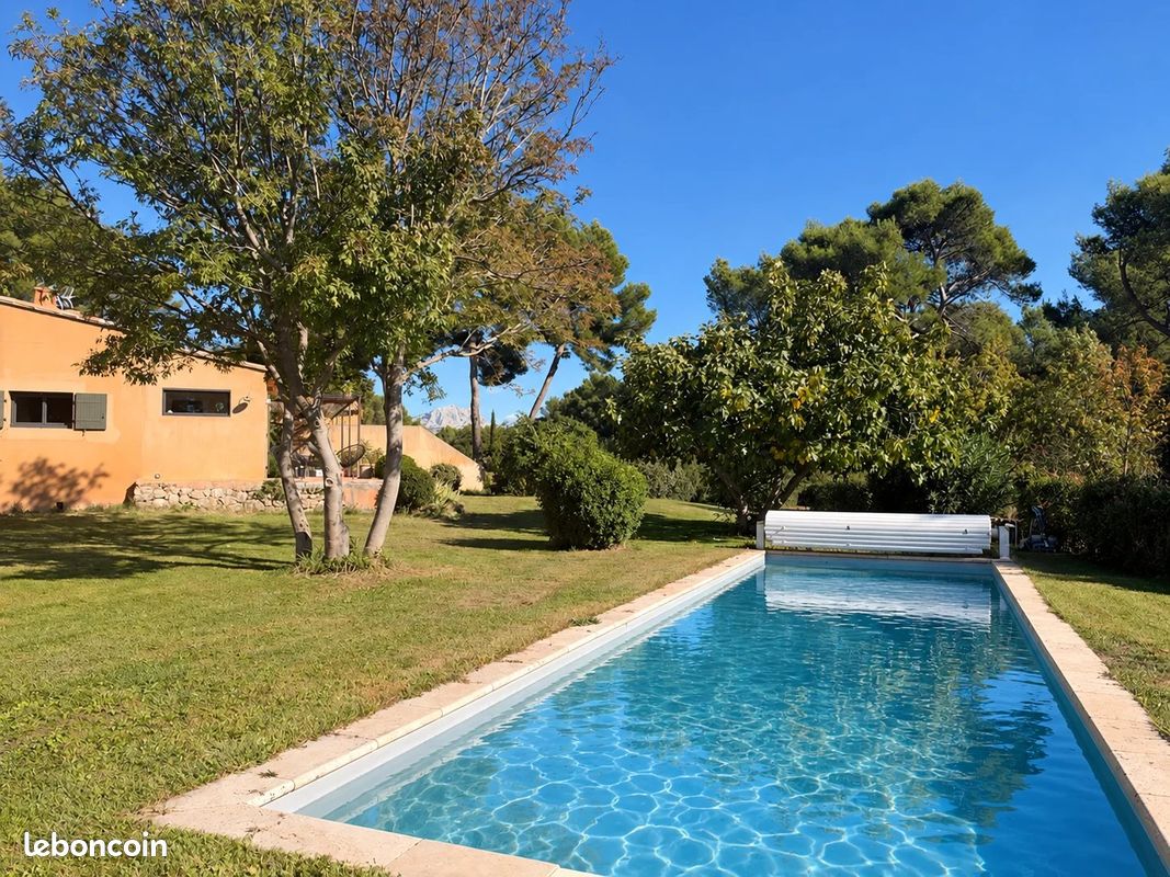 Maison 5 pièces 150 m² · à Aix-en-Provence · 150 m² · 4 000 €/mois