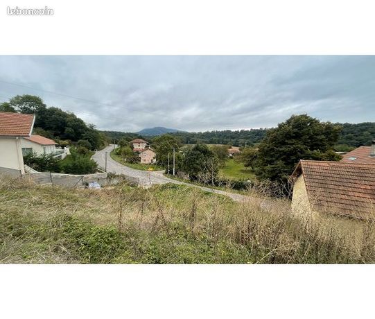 Terrain 1240 m² APPRIEU