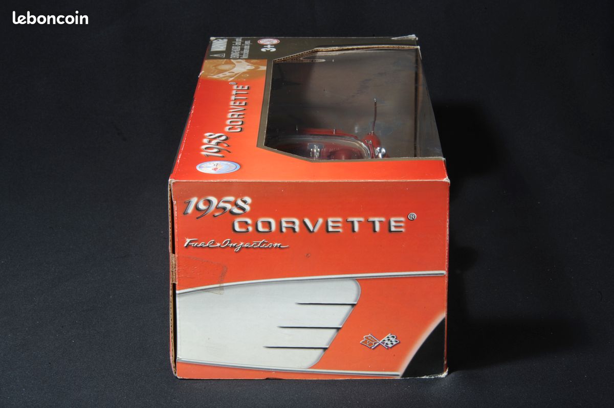 Motor Max Corvette 1958 - Miniature 1/18 - Boîte B1 - Occasion