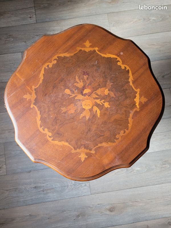 Console en marqueterie (image 1)