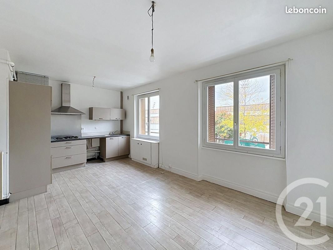 Appartement 3 pièces 51 m² · à Clermont-Ferrand · 51 m² · 590 €/mois