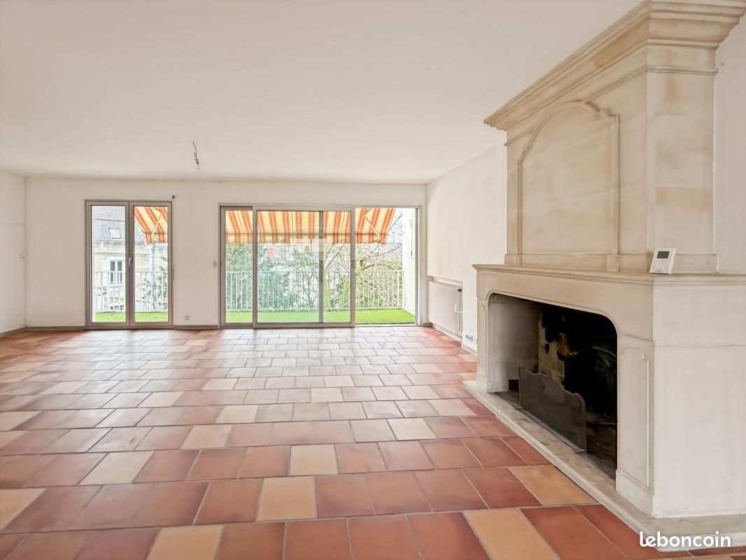 Appartement 3 pièces 120 m² · à Périgueux · 120 m² · 162 000 €