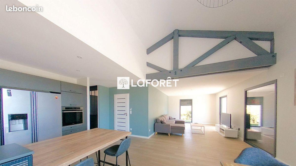 Maison 5 pièces 135 m² · à Saint-Rémy · 135 m² · 1 590 €