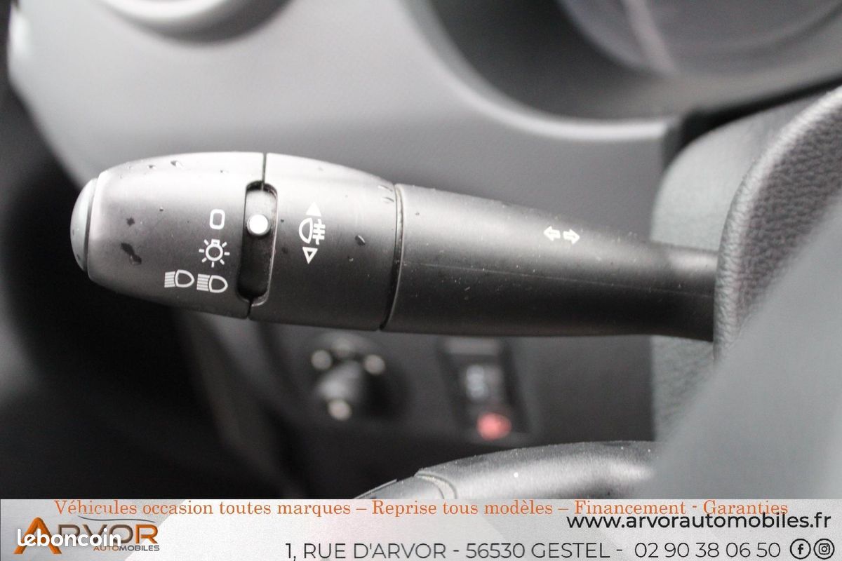CITROEN BERLINGO 1.6 BlueHDi 100 M Business (7908 euros Hors taxe) (image 22)