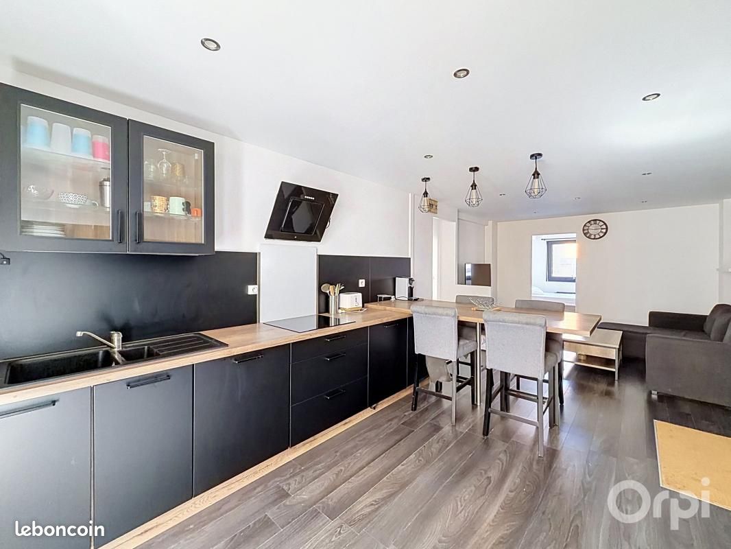 Appartement 4 pièces 77 m² · à Clermont-Ferrand · 77 m² · 149 500 €