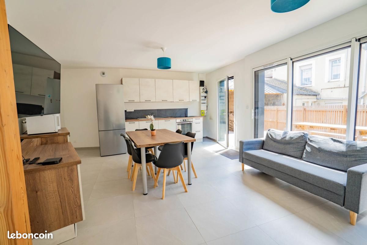 Maison 98 m² · à Angers · 98 m² · 460 €/mois