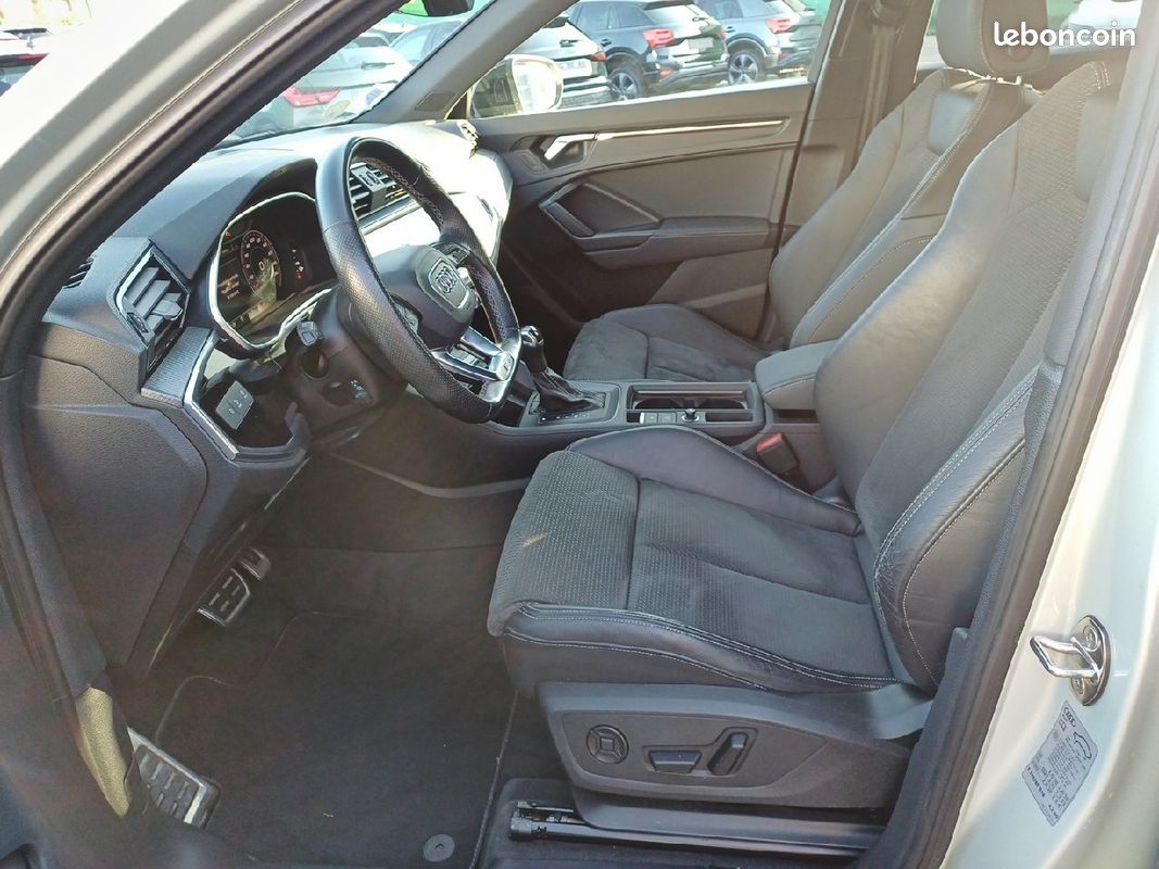 AUDI Q3 Sportback 35 TDI 150 ch S tronic 7 S Edition (image 16)