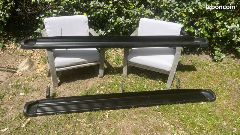 Marche pieds hilux double cab (image 2)