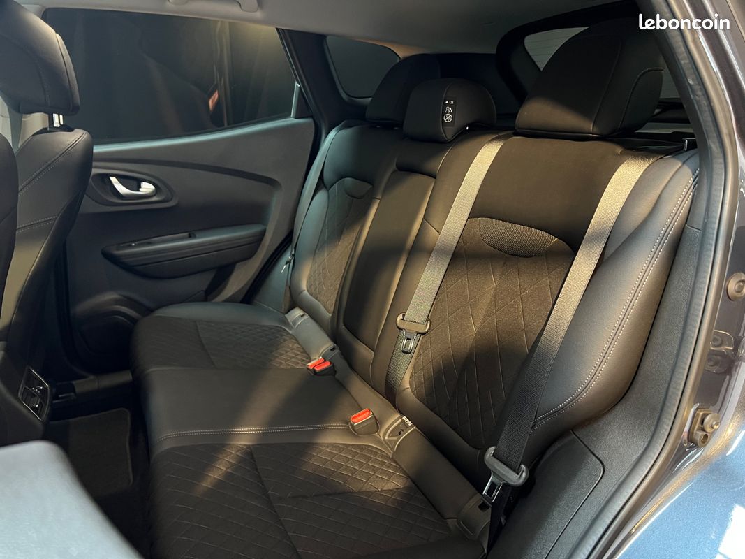 Renault kadjar 1.3 tce 160 intens edc bva / attelage / detecteurs angles morts / applecarplay / bose (image 6)