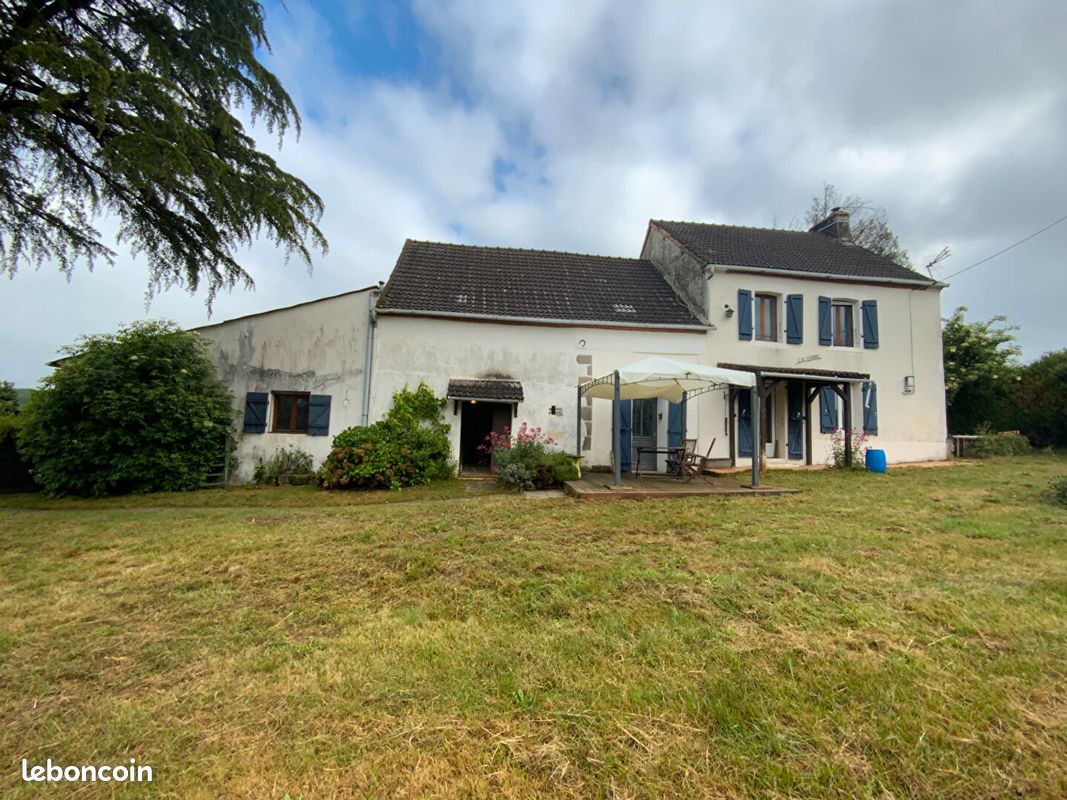 Maison 5 pièces 110 m² · à Nouziers · 110 m² · 105 000 €