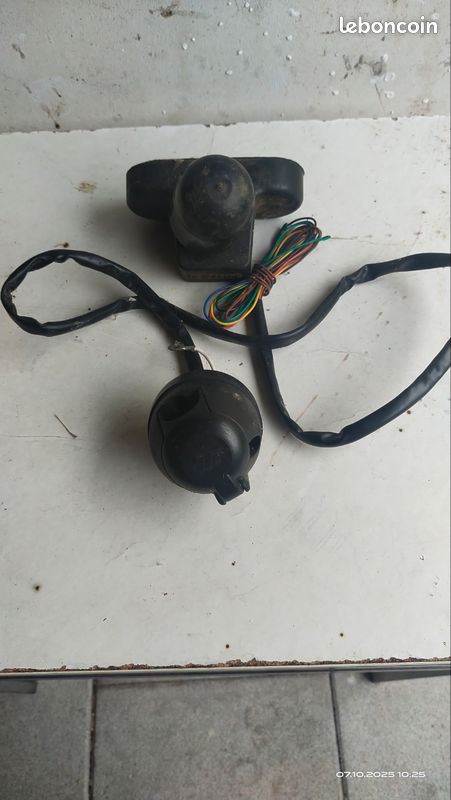 Attache de remorque (image 2)