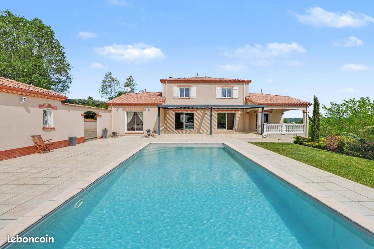 Maison 7 pièces 219 m² · à Montauban · 219 m² · 595 000 €