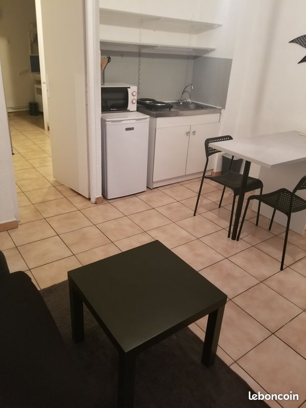 Appartement 2 pièces 25 m² · à Aubagne · 25 m² · 590 €/mois