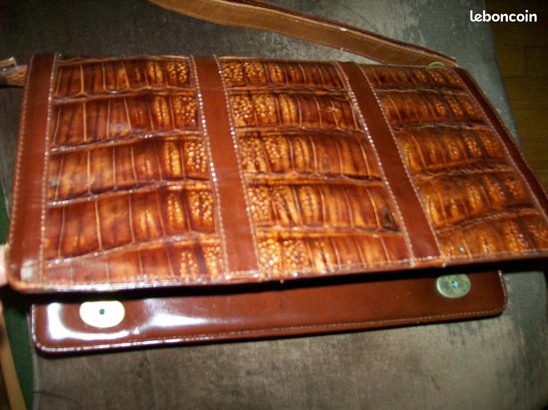 Sac bandoulière vintage en croco (image 13)