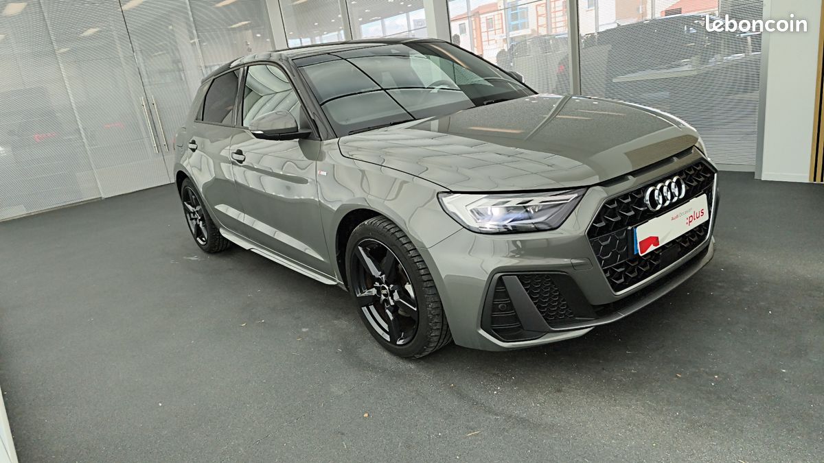 AUDI A1 Sportback 35 TFSI 150 ch S tronic 7 S Line (image 5)