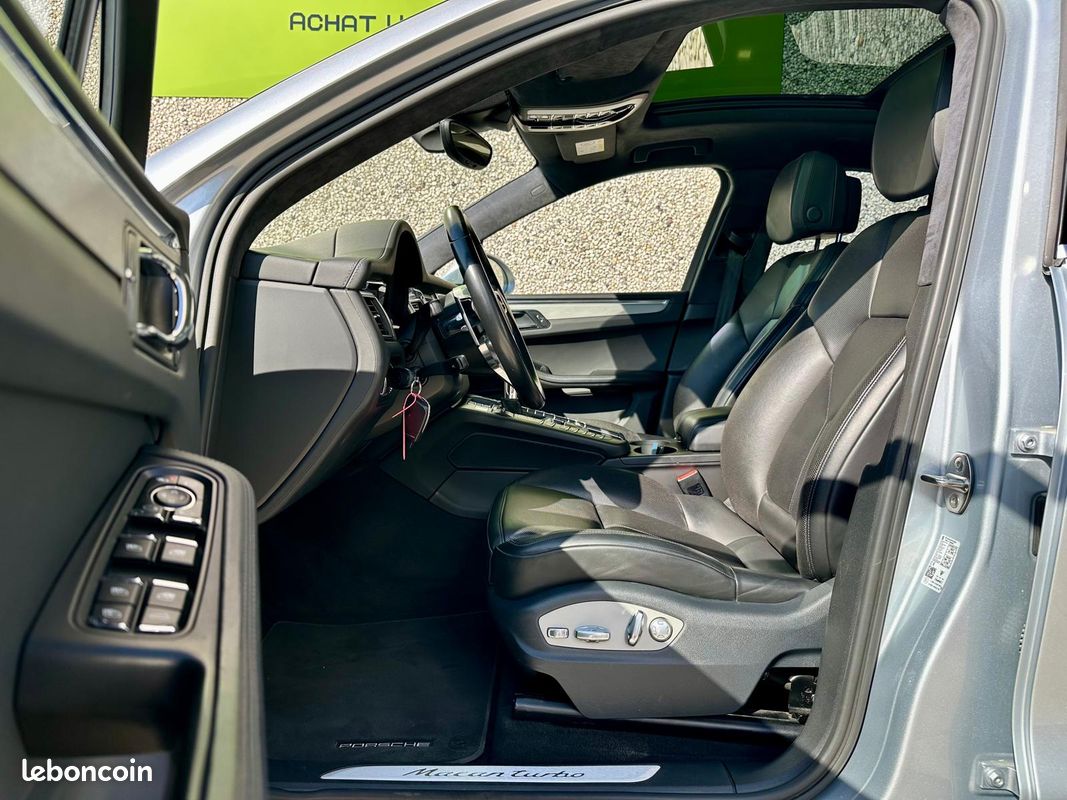 PORSCHE MACAN 3.0 V6 TURBO-05/2015-Pack Chrono-Bluetooth-Toit Ouvrant-Attelage-BOSE-Caméra-Parfait Etat-Historique Complet PORSCHE (image 4)