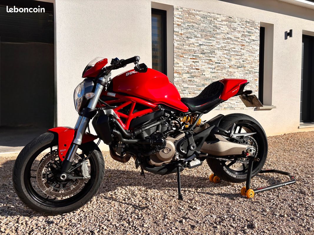Ducati Monster 821 Stripe – 2016 (image 3)