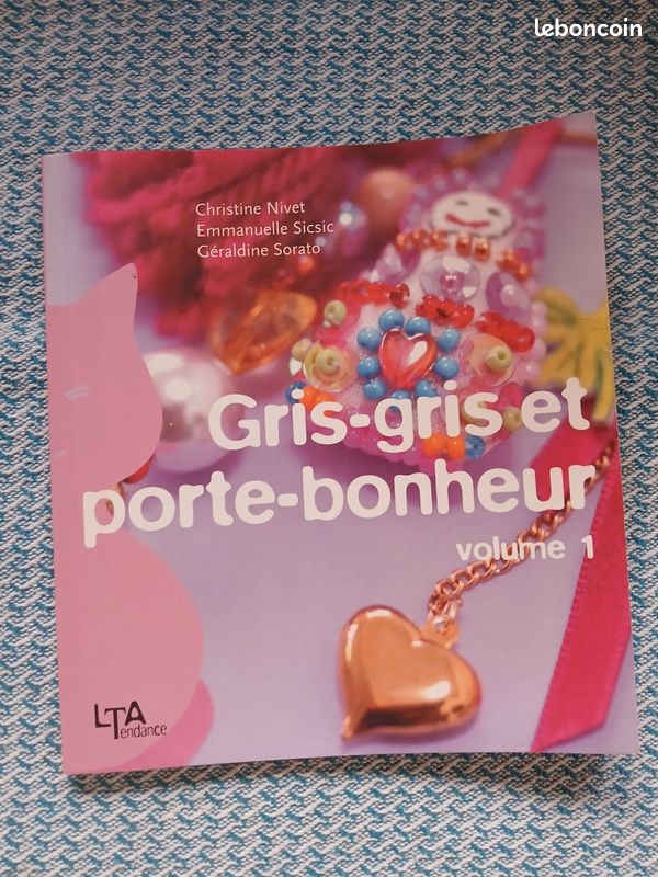 Livre création bracelet écolier (image 1)