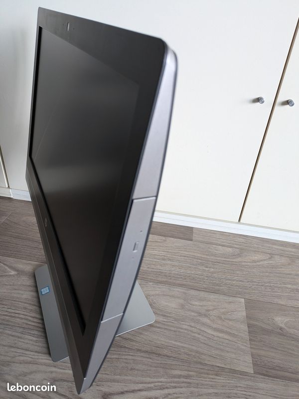 Ordinateur bureau HP tout en un - Windows 11 (image 6)