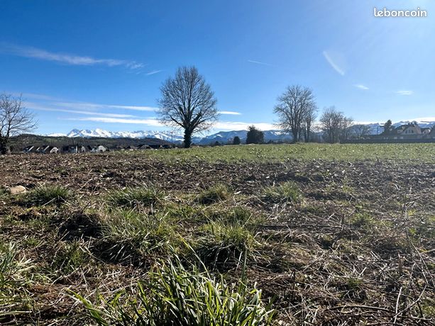 Terrain 744 m² PONTACQ