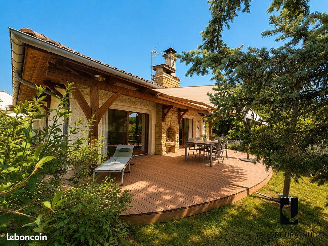 Maison 4 pièces 95 m² · à Commelle-Vernay · 95 m² · 222 000 €