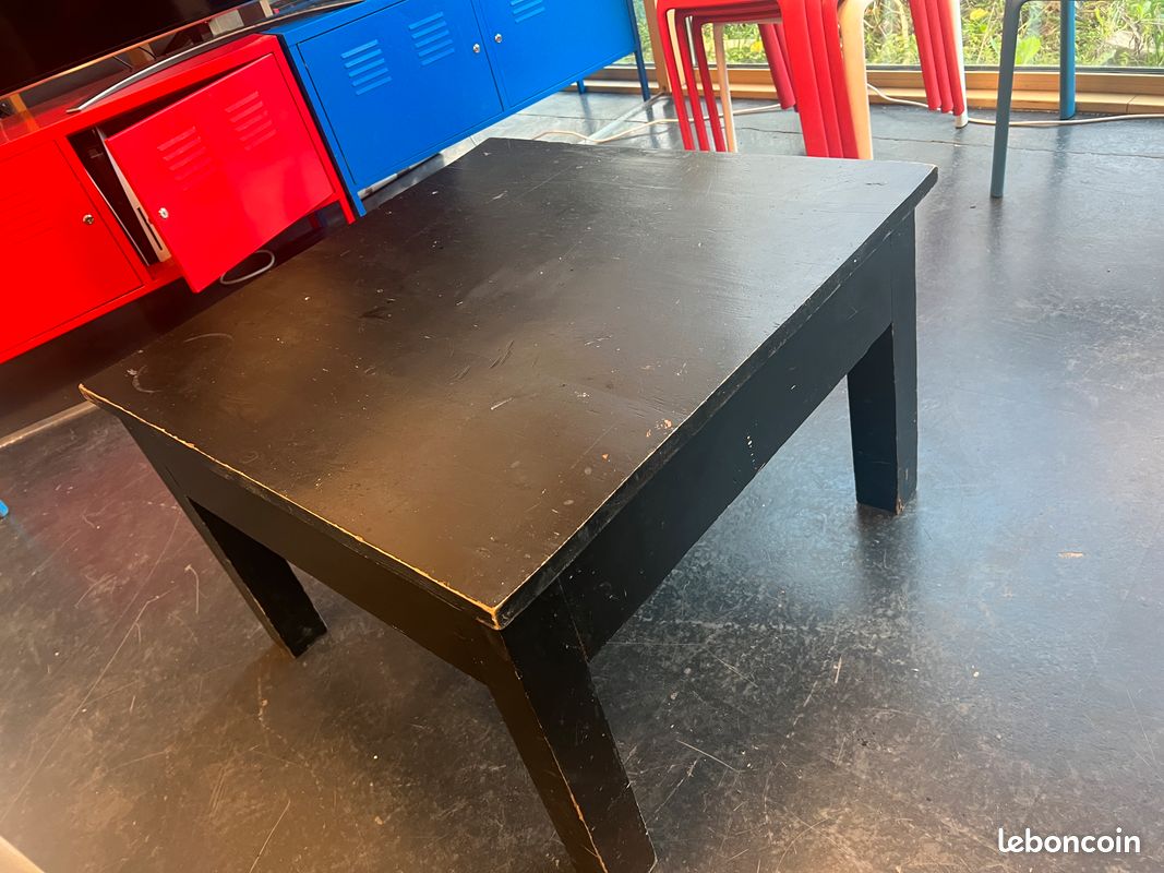 Table base noir bois massif (image 2)