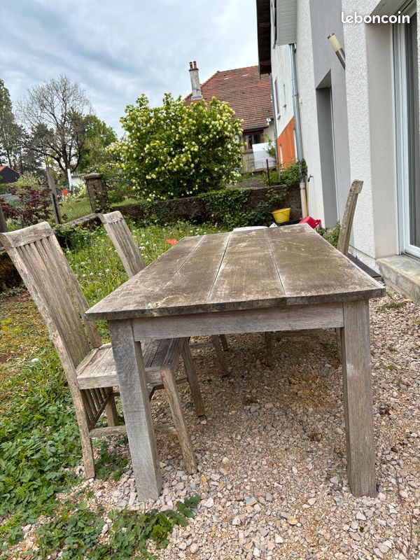 Table de jardin en Teck (image 1)