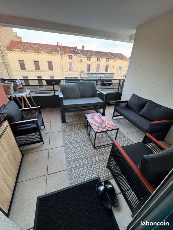 Appartement 2 pièces 55 m² · à Tournon-sur-Rhône · 55 m² · 650 €