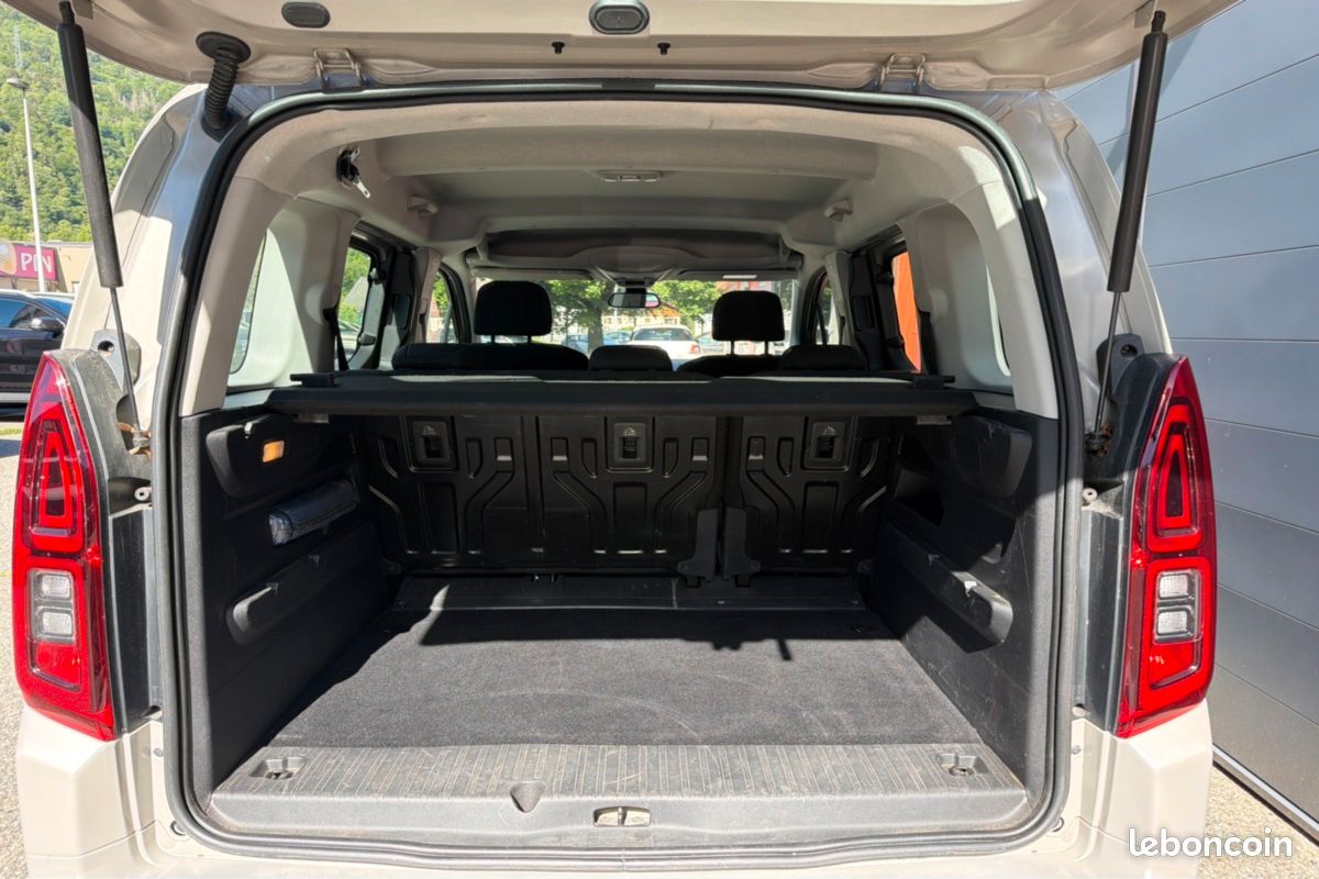 Opel Combo LIFE 1.5 D 100 ENJOY (image 18)