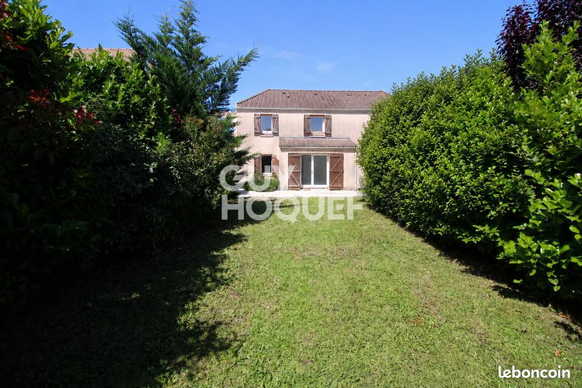 Maison 5 pièces 80 m² · à Brie-Comte-Robert · 80 m² · 274 500 €