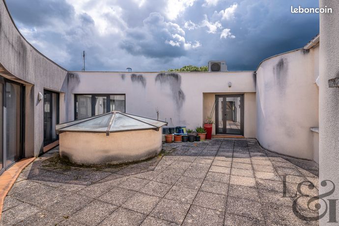 Appartement 5 pièces 165 m²