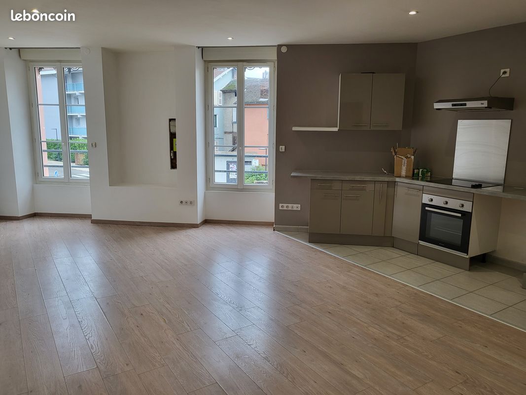 Appartement 2 pièces 52 m² · à Voiron · 52 m² · 685 €/mois