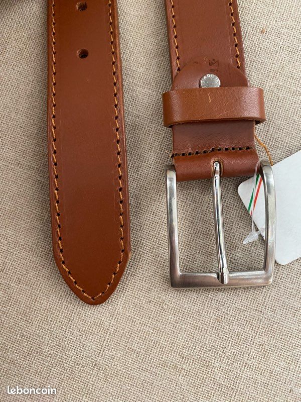 Ceinture Hermès cuir marron – Chic Poignet Collection