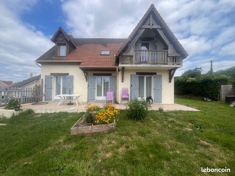 Maison 7 pièces 140 m² · à Le Trait · 140 m² · 230 000 €