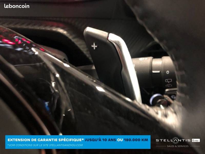 Peugeot 208 PureTech 100 S&S EAT8 Style (image 28)