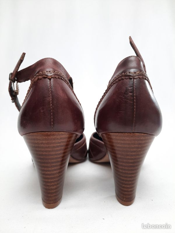 Escarpins Talons Hauts Art Amsterdam 312 - Cuir, Broderies, Tons Marrons, Pointure 41