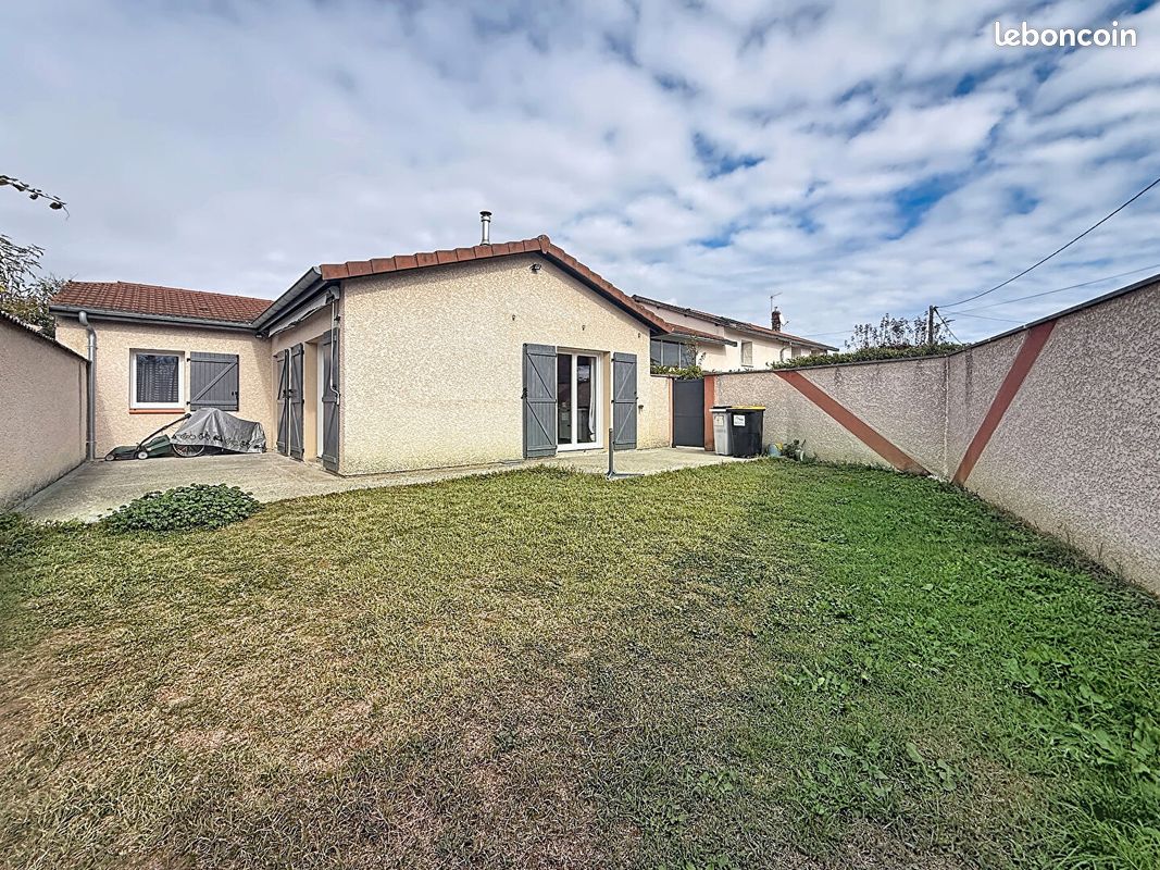 Maison 5 pièces 90 m² · à Loyettes · 90 m² · 315 000 €