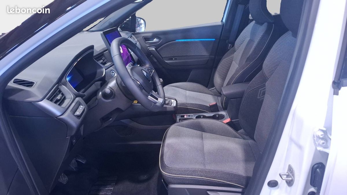 Renault captur eco g 100 ch techno (image 12)