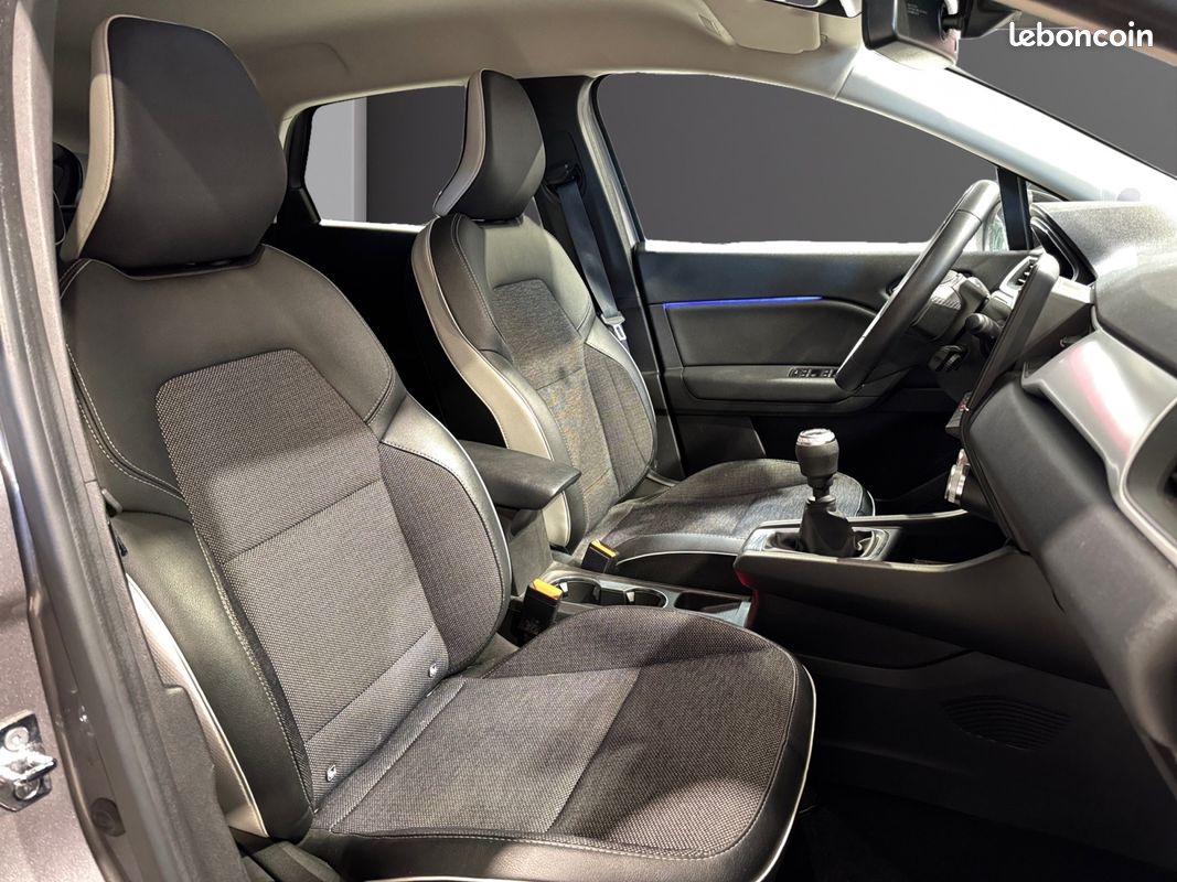 RENAULT CAPTUR MILD HYBRID 140 TECHNO 140Ch Garantie 12 mois Keyless CarPlay Caméra (image 12)