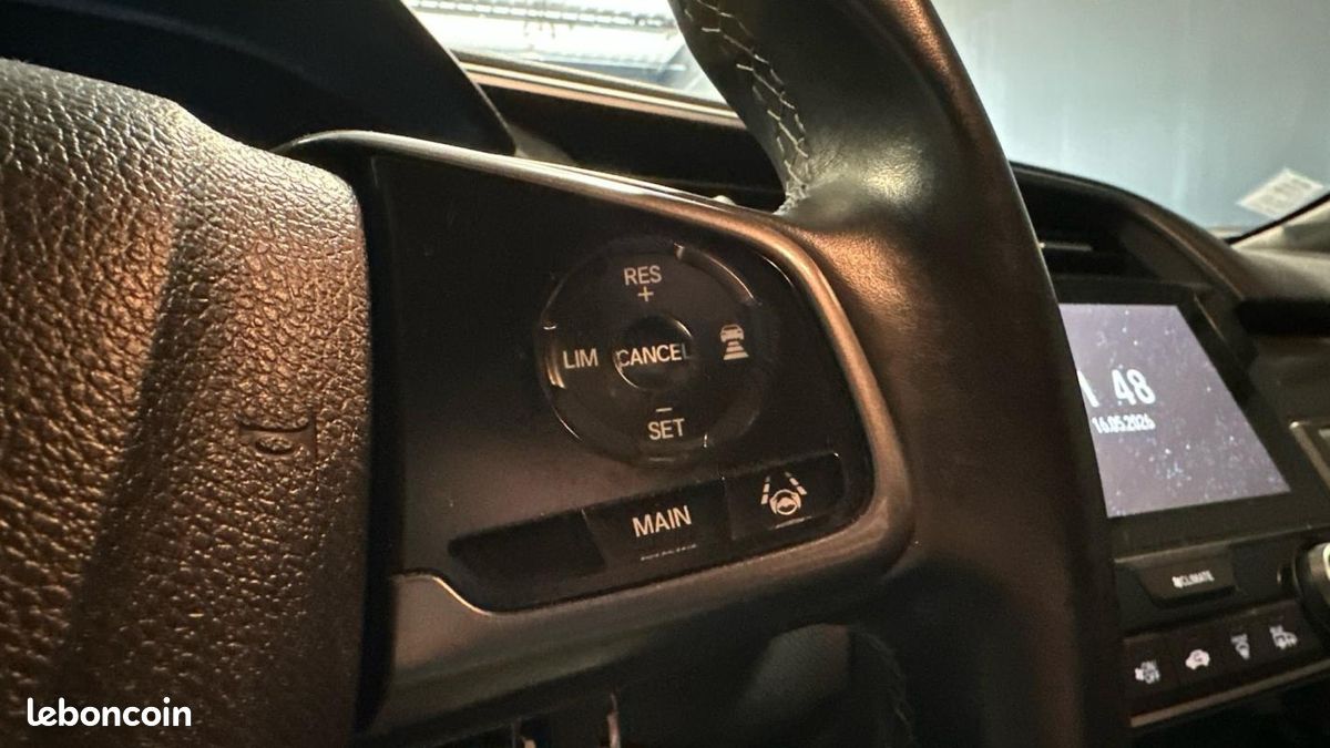 Honda Civic 2018 VTEC 126 Exclusive (image 17)