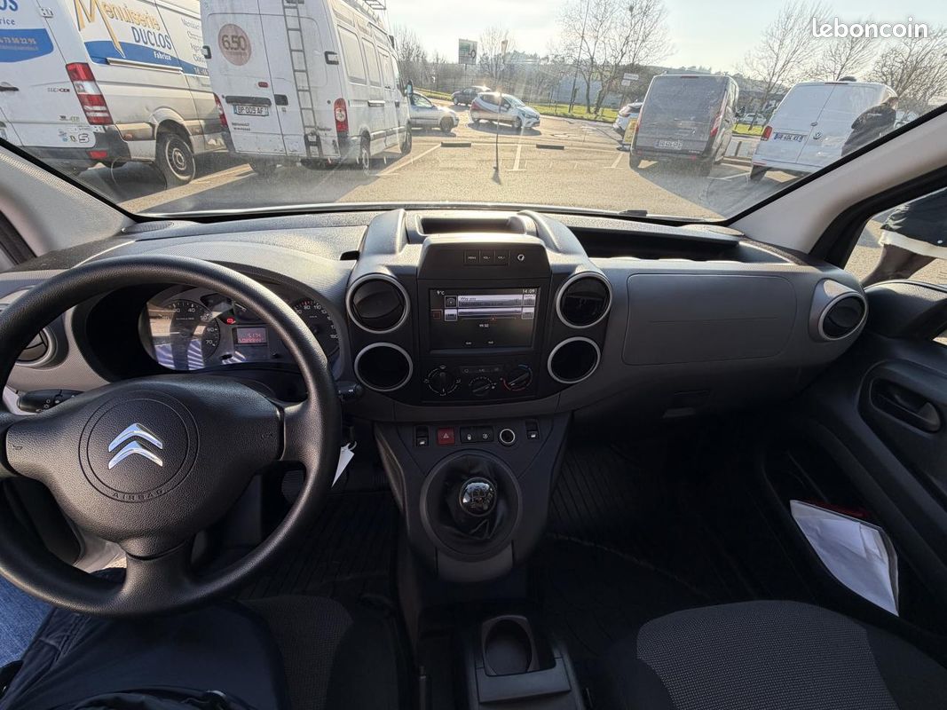 CITROEN BERLINGO 1.6 BlueHDi - 75 III FOURGON Fourgon M Club 1000 kg PHASE 1 (image 11)