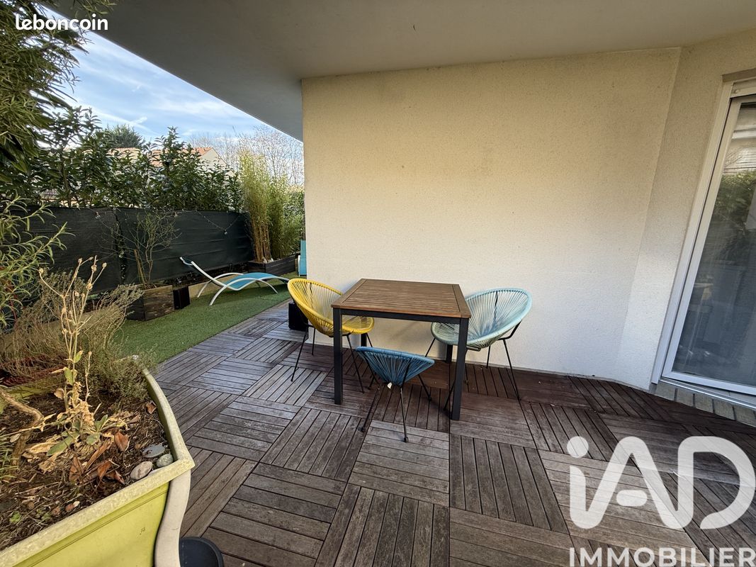 Appartement 3 pièces 65 m² · à Saint-Thibault-des-Vignes · 65 m² · 244 000 €