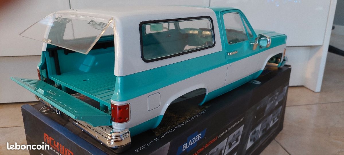 Carrosserie NEUVE RC4WD Z-B0150 Chevy Blazer K5 + Kit led RC4WD (image 2)