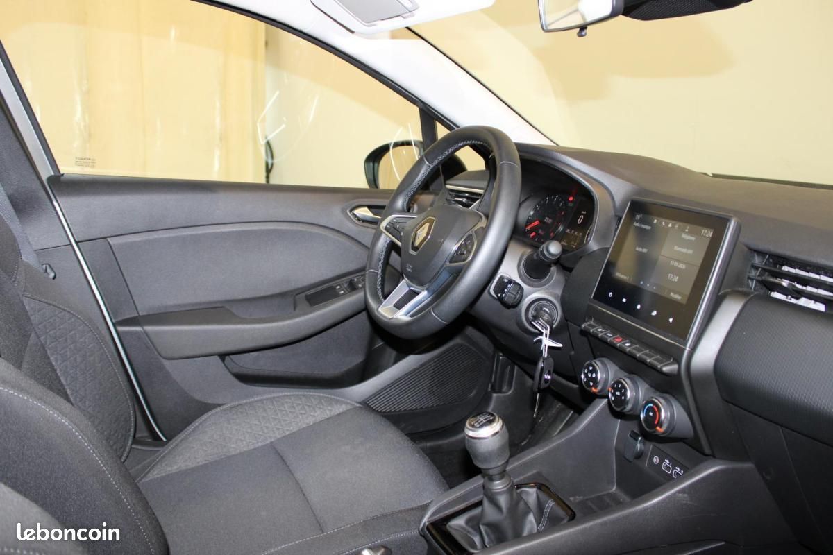 Renault Clio V TCe 90 Equilibre (image 6)