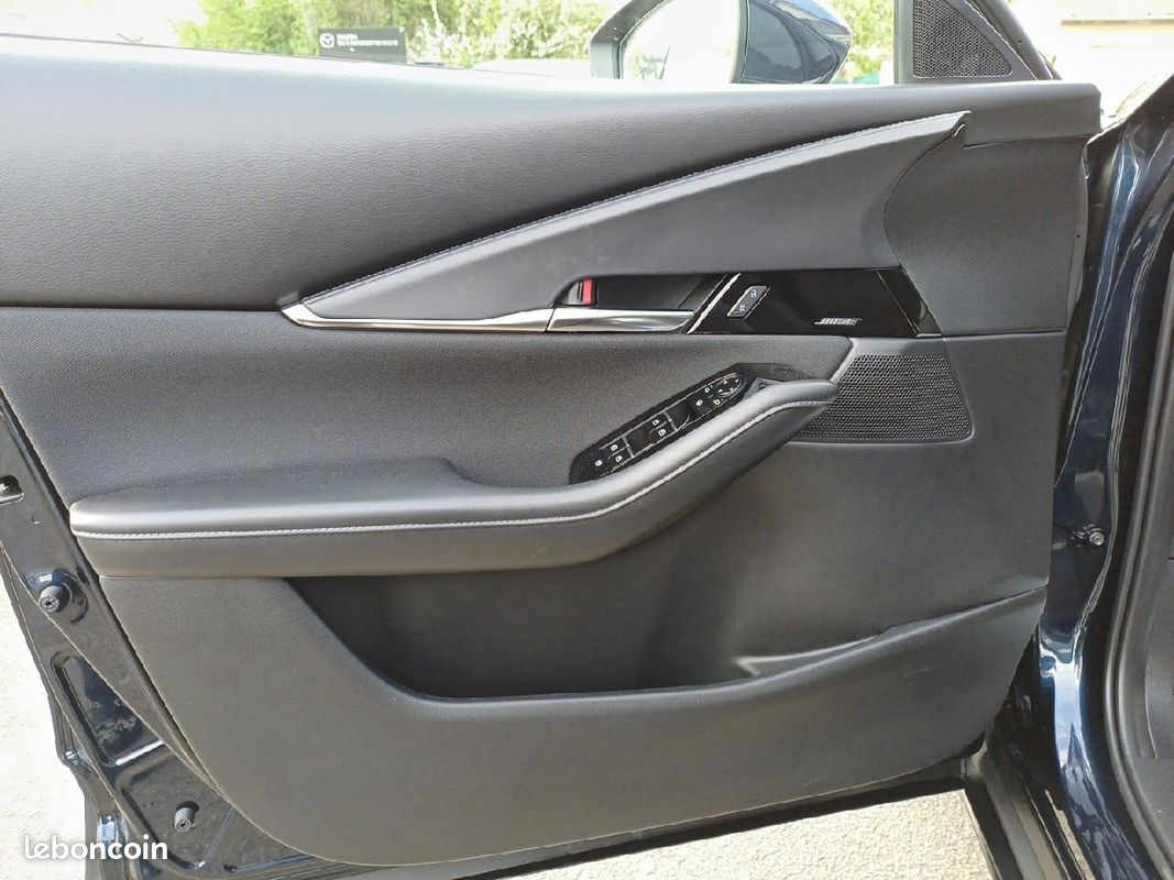MAZDA CX-30 2.5L e-SKYACTIV G M Hybrid 140 ch 4x2 BVA6 Exclusive-Line (image 21)