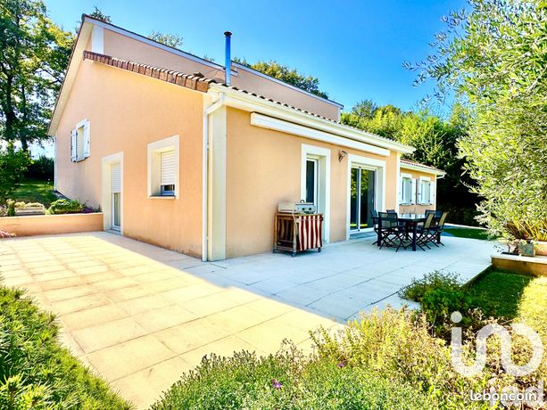 Maison 7 pièces 143 m²