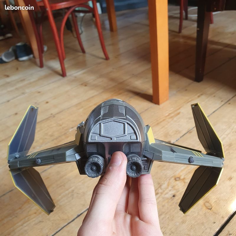 Star Wars - Vaisseau intercepteur Jedi Anakin (image 8)
