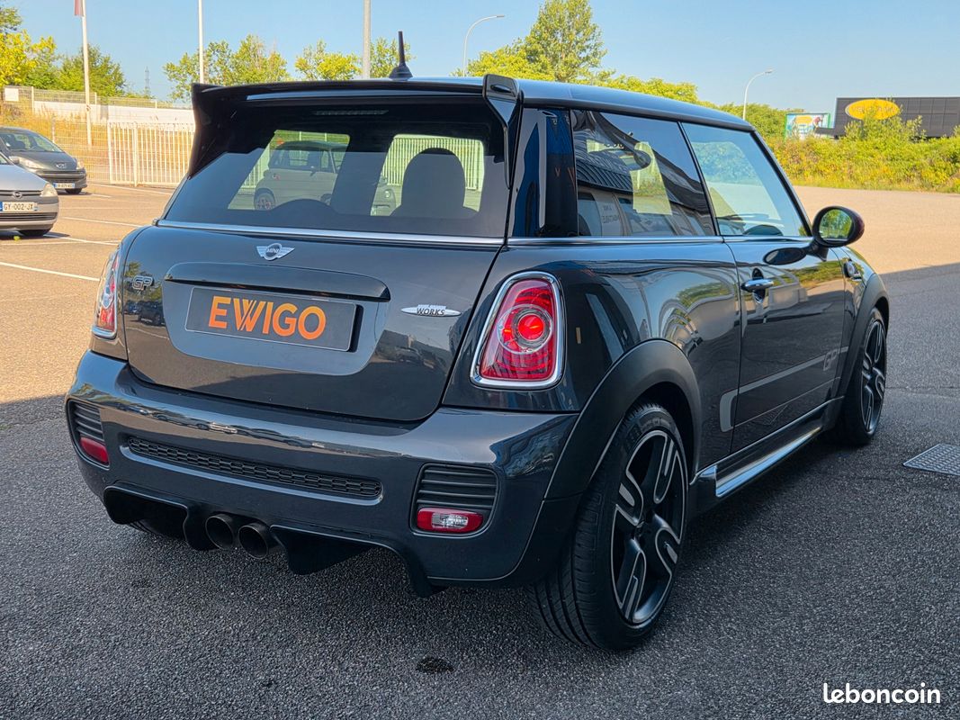 MINI MINI (2) 1.6 218 JCW GPII GP2 2ÈME MAIN 100% ORIGINE FRANCE DISQUE NEUf (image 3)